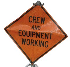 crew-and-equipement-working1